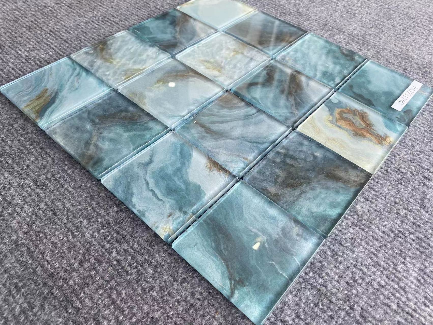 hot sale popular hand painting surface shining shiny mix color glass swimming pool tile glass mosaic