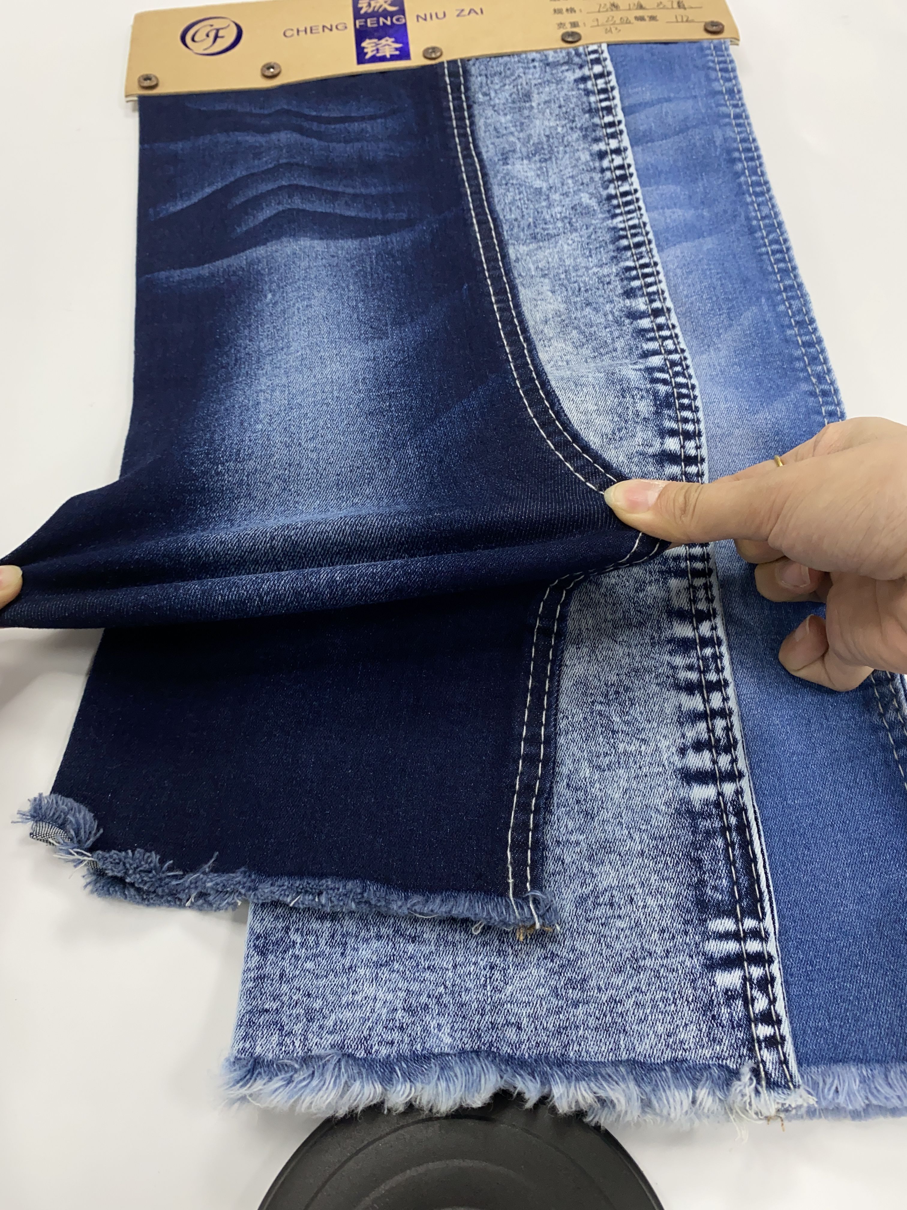 Hot Sale Denim Fabric Cotton Polyester Stretch Soft Denim Fabric