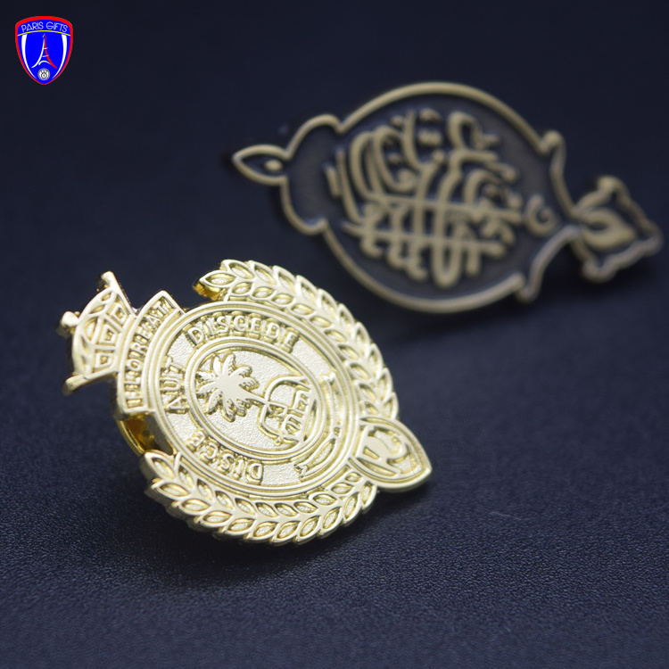 factory wholesale Pakistan antique gold lapel pin custom mini logo enamel pin badges