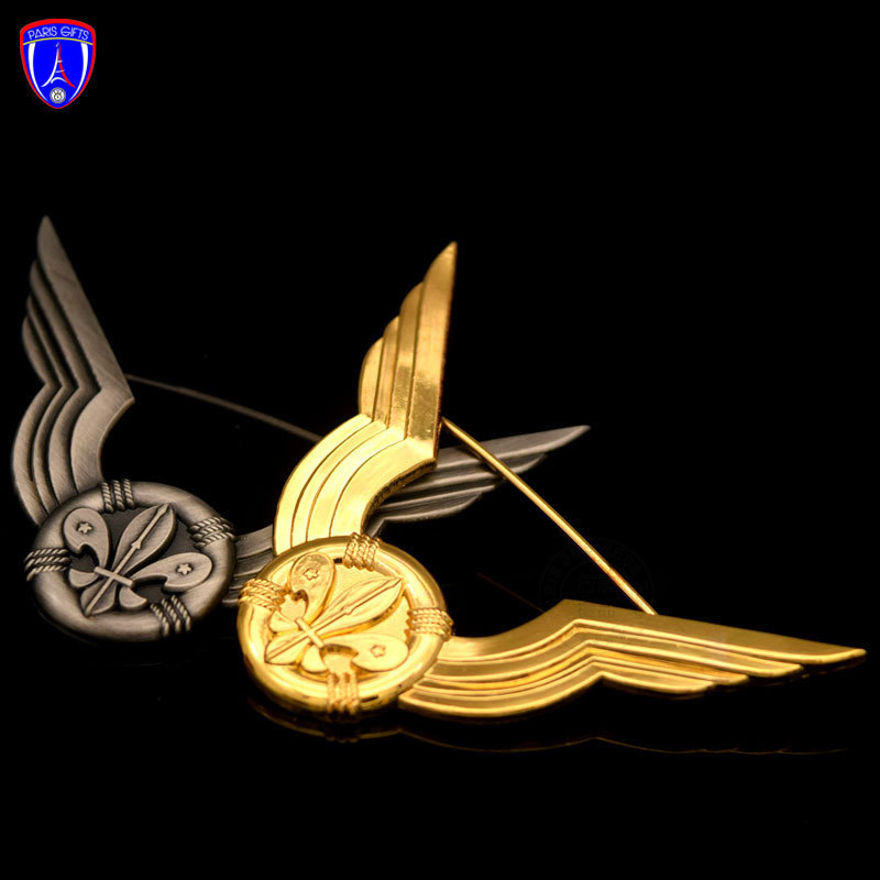 High quality Wings Badge Safety Pin Accessories with Antique Nickel plated