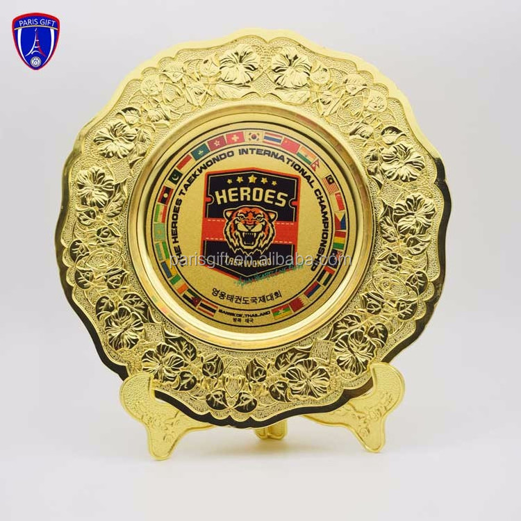 Gold plated metal commemorative plaque with display metal base