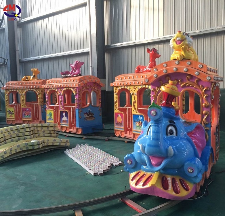 Amusement Park Sightseeing Tourist Electric Train Children Rides Party Kiddie Trackless Train For Sale