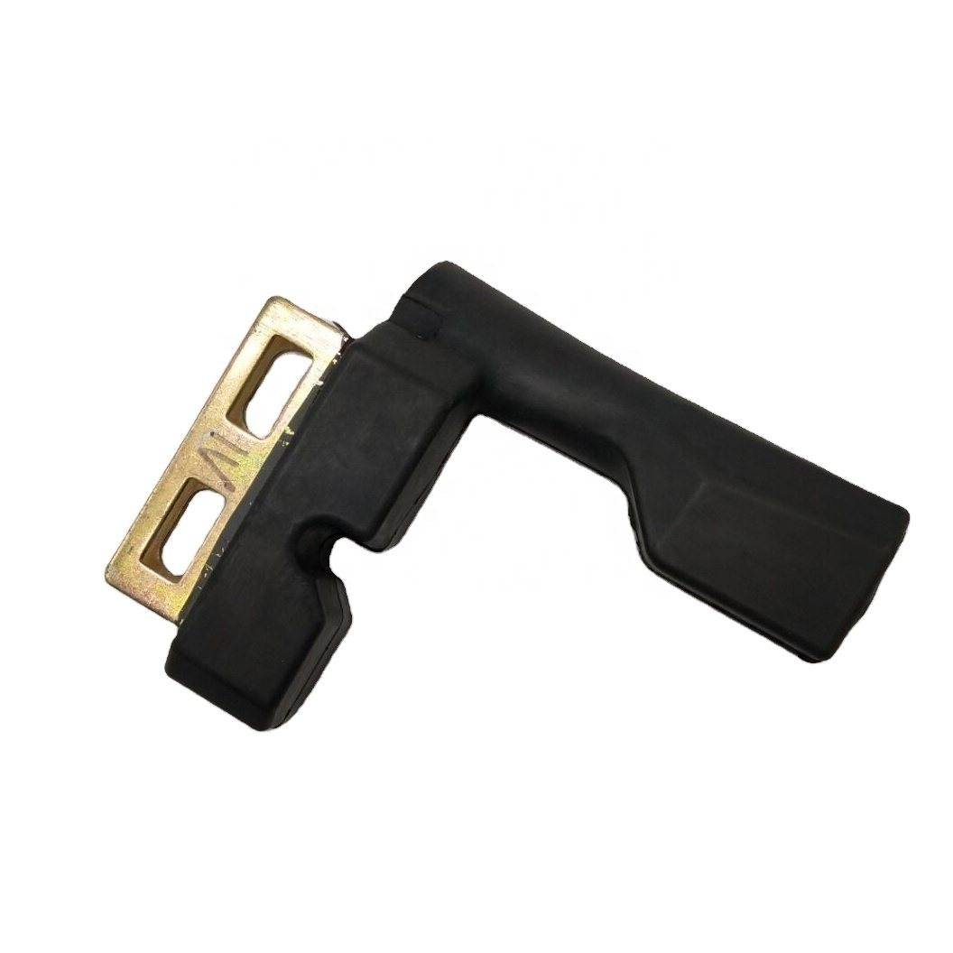 A17-13534-001 Hood Latch Right Hand Molded Rubber Truck Spare Parts For American Heavy Truck