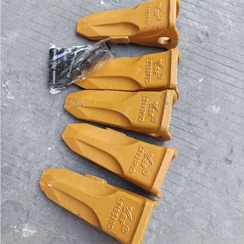 Bucket Teeth for Hitachi Komatsu Caterpillar Kobleco Excavator