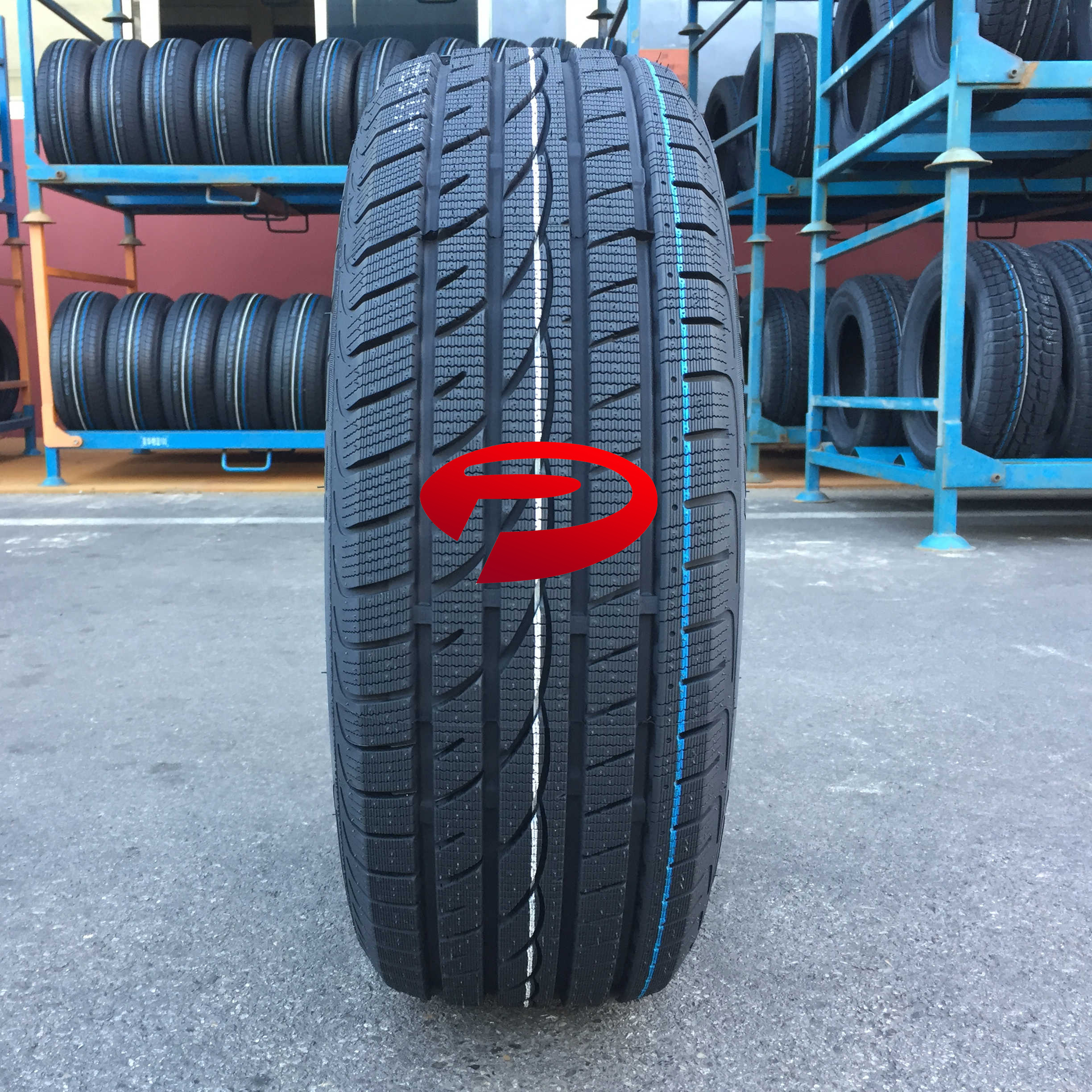 Hot selling LANVIGATOR ROYALBLACK factory 195/65R15 205/55R16 studless winter snow ice passenger car tires