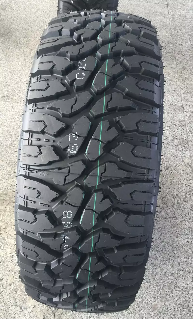 ROADCRUZA Brand Tire 40x15.50R26 LT SUV tyre China supplier tire for cars with ECE DOT CCC ISO