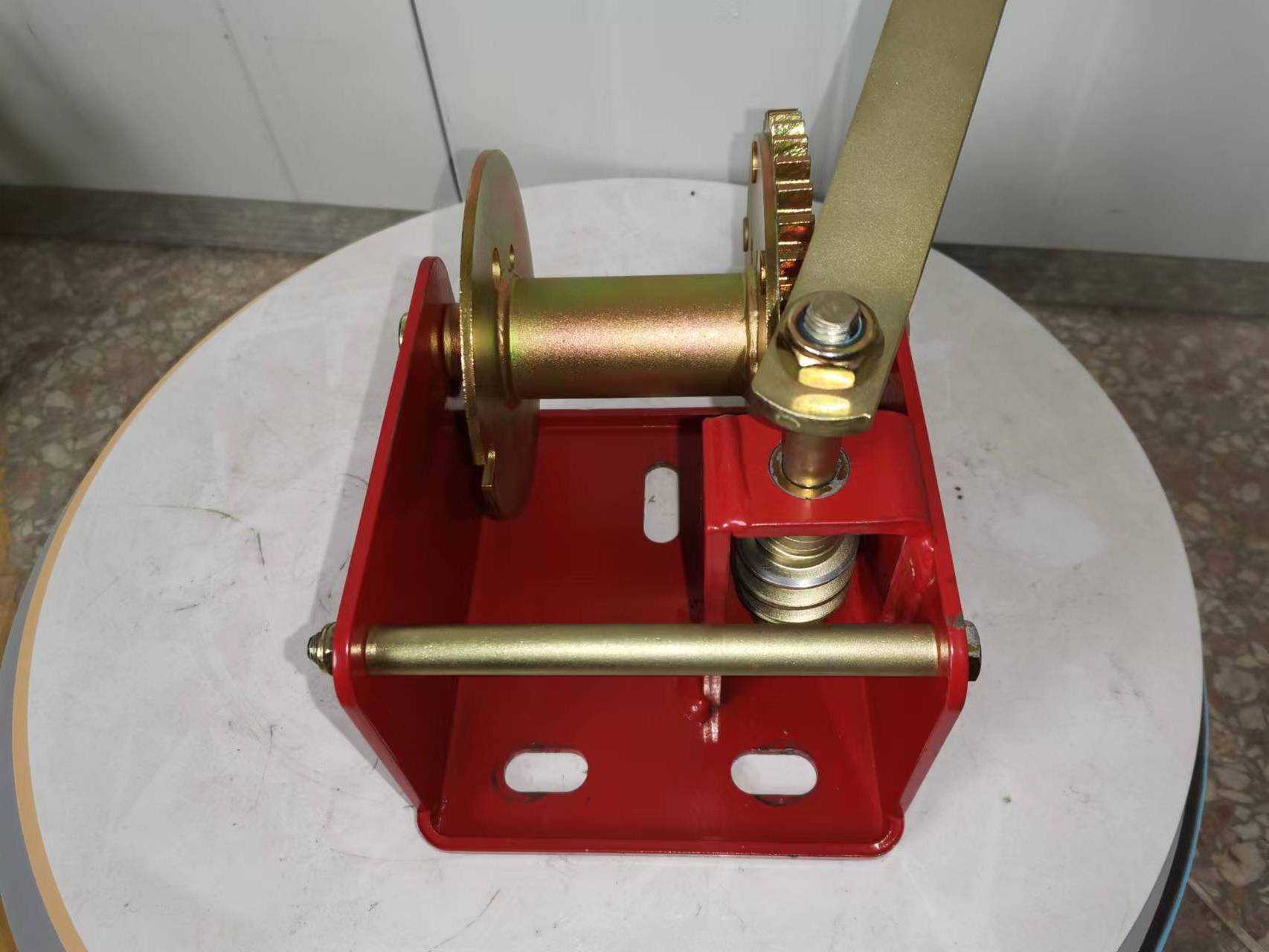 Winch Producer  1 Reel Self Locking Hand Winch Worm Gear Winch  2000LBS