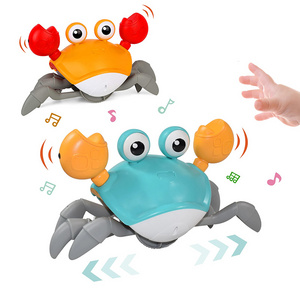 Electric Toy Eye Light Green Orange Baby Walking Sensor Obstacles Avoidance Hand Induction Musical Sensing Crawling Crab Toy