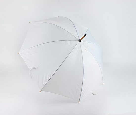 Highly recommended waterproof direct sale cheap white  white umbrella wedding wooden handle dollar camping umbrellas