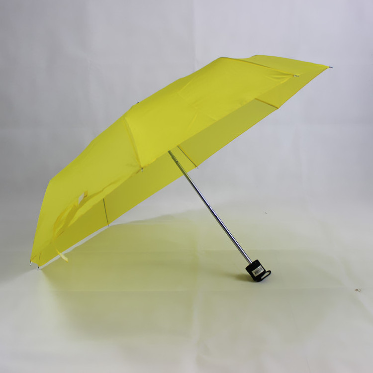 low cost cheap promotional portable retractable umbrella