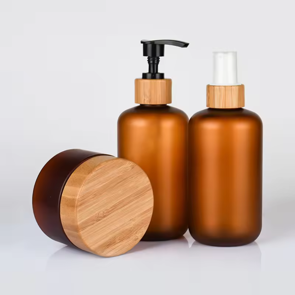 Wholesale bamboo cosmetic packaging 15g - 250g frosted amber PET plastic jar with bamboo cap in Pavico vietnam manufactory