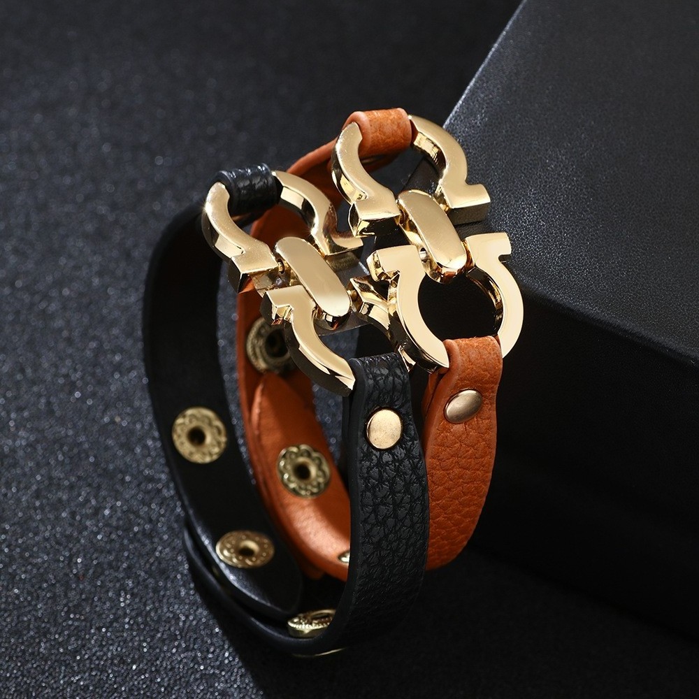 Wholesale Fashion Simple Women's 18k Gold Plated PU Leather Cuff Bracelet Woman