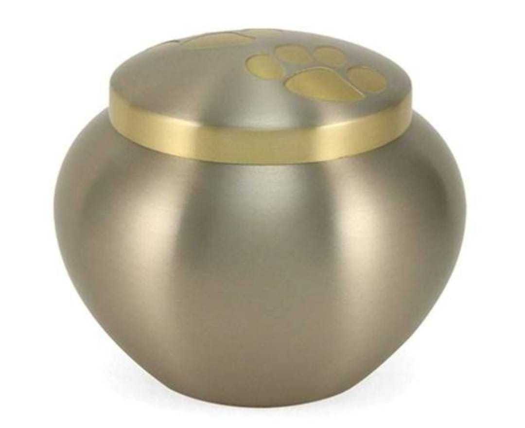 Wholesale Supplier of Brass Material Classic Urns/Jewelry Cremation Pet Funeral Human Ashes Urns/Elegant Keepsake Urns for child