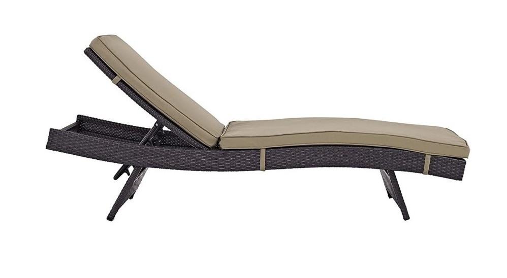 Outdoor Beach Sun Lounger Rattan Furniture Sun Loungers For Pool Side Beach Sun Lounger Swimming Pool Lounge Chair Rattan Chaise