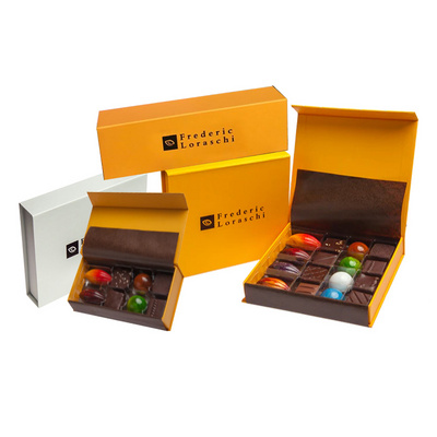 High Quality Wholesale Multicolor Luxury Strawberry Black Truffle Chocolate Packaging Gift Box With Dividers