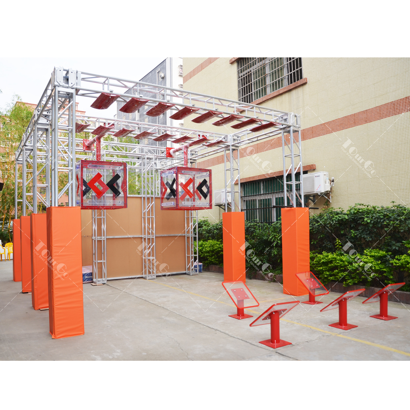 Ninja warrior equipment Indoor outdoor kids park American swing through the air challenge Trapeze Course