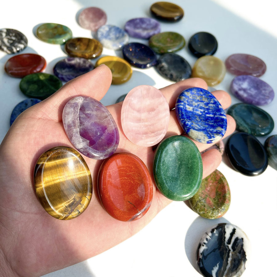 Wholesale Mixed Worry Stone Crystal Thumb Gemstone Natural Crystal Therapy Reiki Massage Chakra Worry Stone