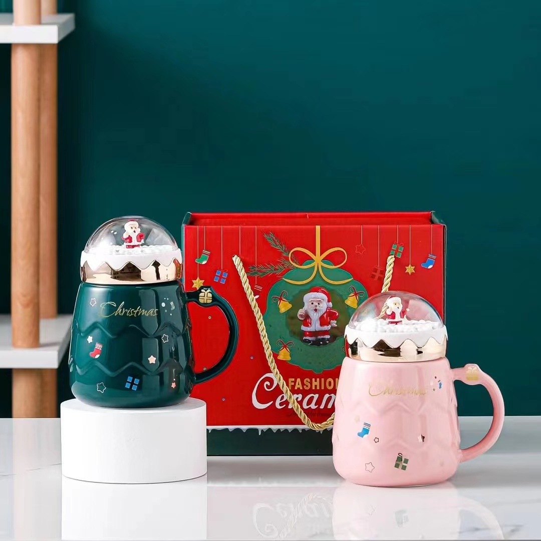 New Christmas Novelty Gift 500ml Christmas Themed Snowman Ceramic Mug with Lid