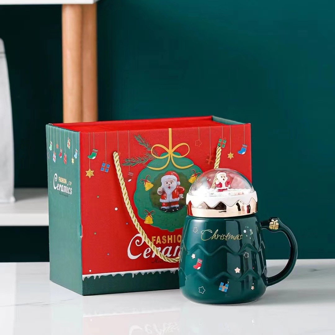 New Christmas Novelty Gift 500ml Christmas Themed Snowman Ceramic Mug with Lid