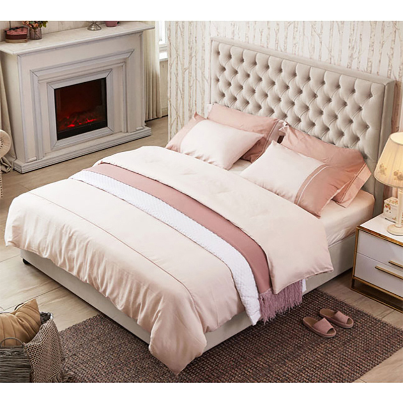 Hot Sale Modern Luxury Bedroom Furniture Solid Wood Frame Pink Velvet Bed