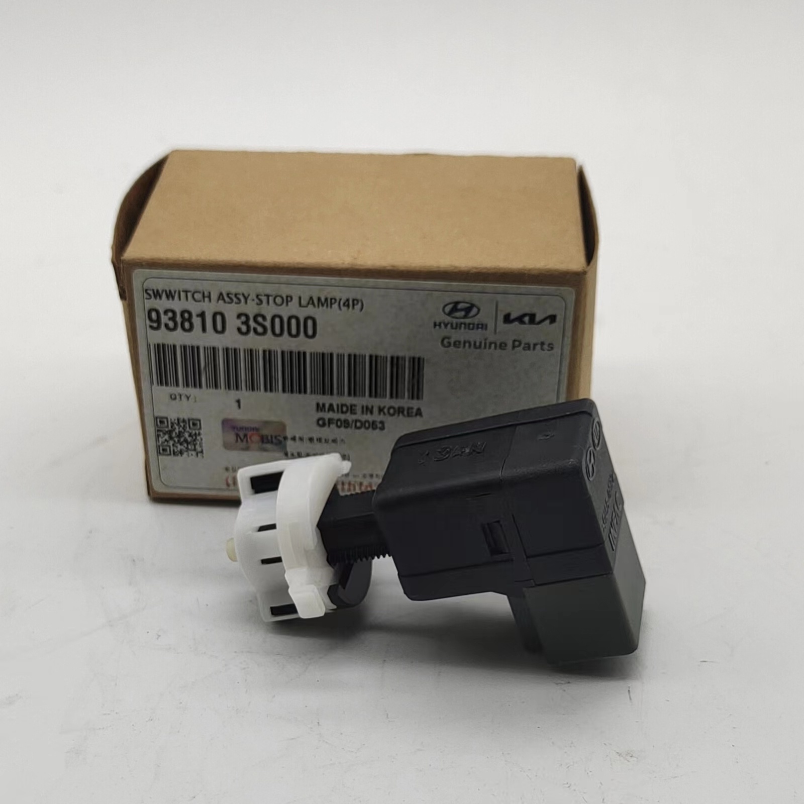 938103S000 brake light switch   SWITCH ASSY-STOP LAMP(4P)