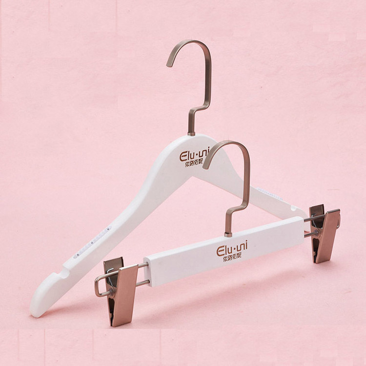 Luxury customized logo white hanger woman suit white wooden hanger gold hook wholesale