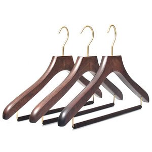 Custom Clothes Hanger Locked Bar Hotel Wooden Coat Hanger Rose Gold