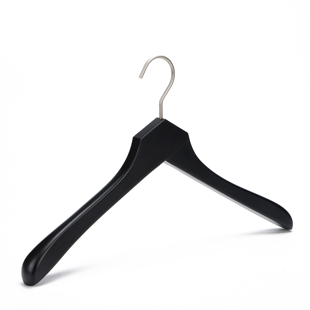 Multifunctional special Style wooden hanger black and gold coat suit hanger for sales