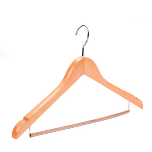 Free Sample Natural Finishing Color bulk Wooden clothes hangers whit bar for hotel