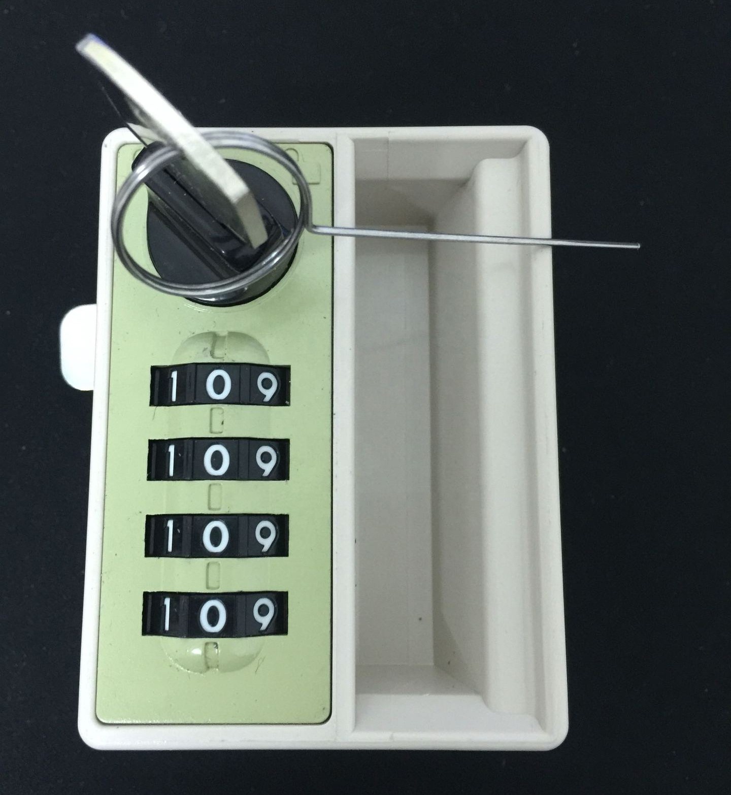 Simple installation Digital password classic roller 4 digit combination code lock with master key for lockers drawers