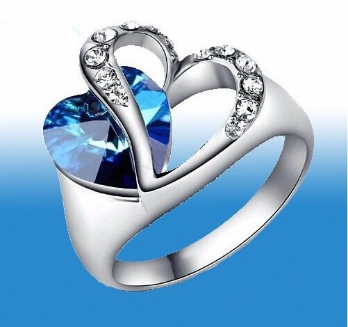 Wholesale 18K White Gold Platinum Plated Titanic Heart Of Ocean Ring Blue Crystal Heart Wedding Ring