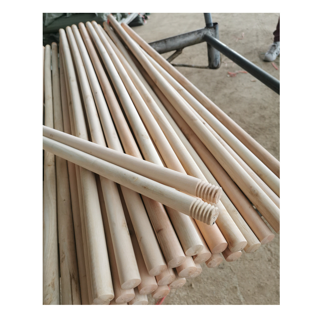 Machine making 20mm 22mm 23mm 25mm diameter brush mop broom wooden stick wooden handle pvc cover long mop/broom handle