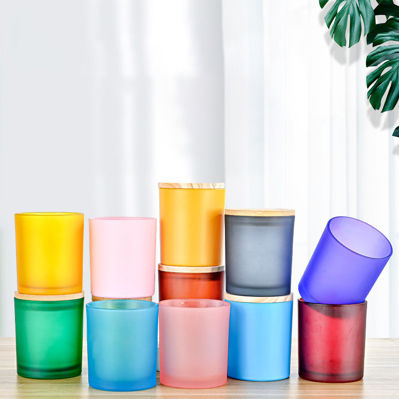 Simple and Colorful Frosted Aromatherapy Glass Candle Holder with Lid and Large Mouth Candle Cup Decoration