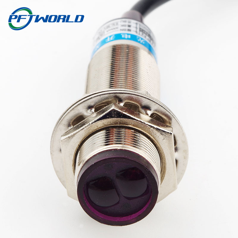 E3F-Ds30C4 Copper Tube Proximity Diffuse Reflective Sensor Npn Metal C1 Infrared Sensing Photoelectric Switch