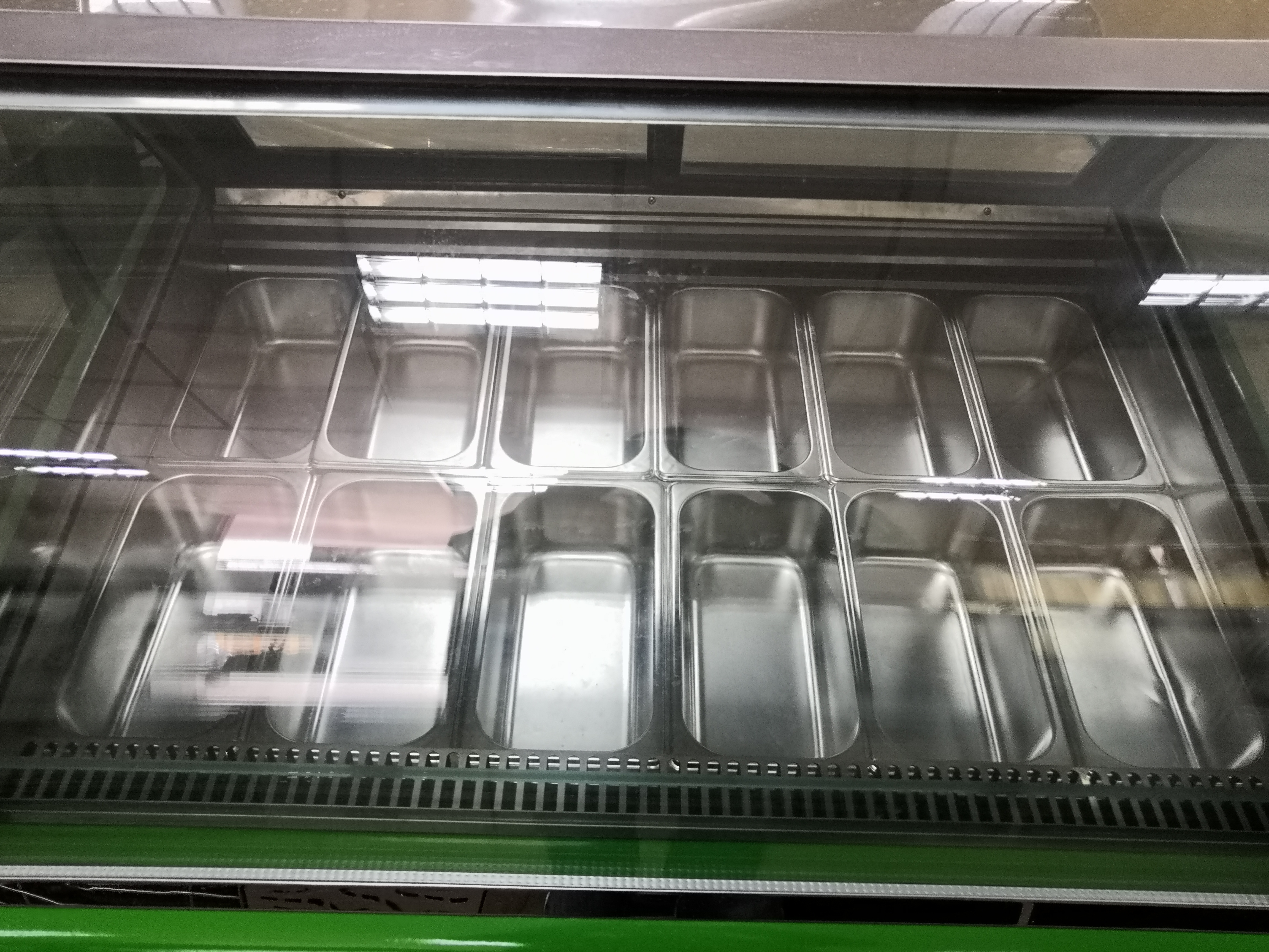 Commercial Counter Top Glass Ice Cream Display Showcase Freezer With 16 pans