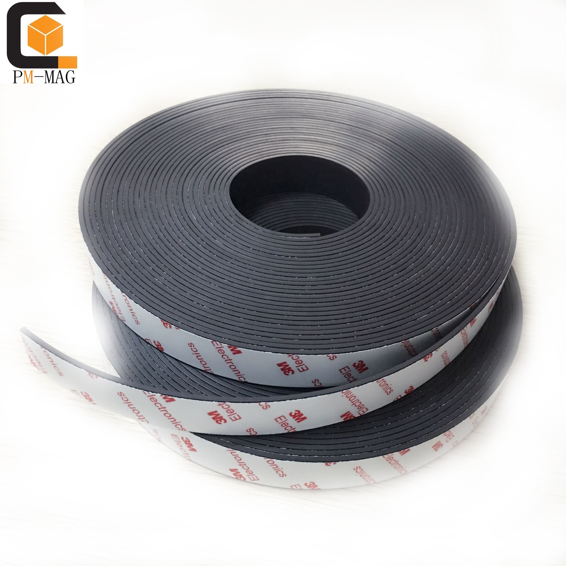 Wholesale magnetic strips with 3m adhesive fridge door magnetic strip rubber magnet