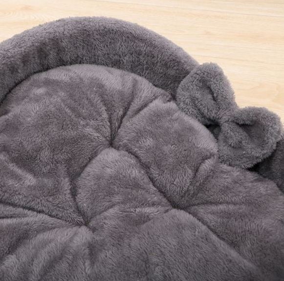 Hot sale Grey dog bed soft heart-shaped pet nest warming dog beds cushion washable cute cat nest cushion pet beds