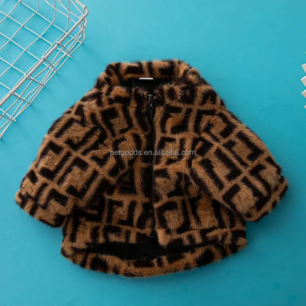 Designer pet dog clothes in winter warm dog jacket luxury puppy coat wholesale A-324