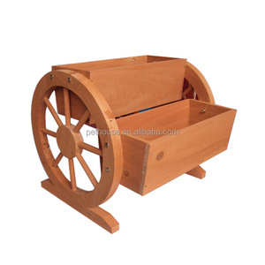 Wagon Wheel Double Planter