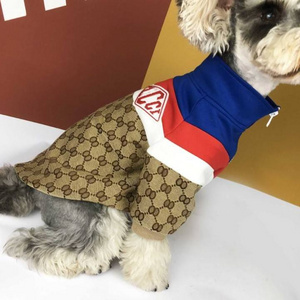 Wholesales New Fashion Luxury Pet Dog Clothes Comfortable Dog Hoodies Plain Pet Apparel Pet Clothes