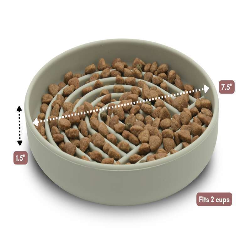 Portable Outdoor Slow Feeder Dog Bowl Pets Food Bowl Suction Cups  Silicone Dog Bowl