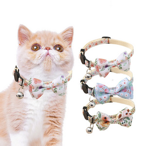 Pet Accessories Custom Designer Printed Flower Breakaway Cat Adjustable Collar Nylon Dog Collar with Bowtie for Catand Bell