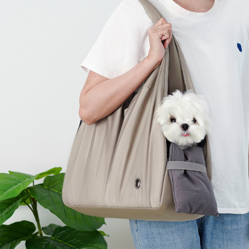 Fashion Cat Bag Pet Carrier Travel Bag for dog pet carriers For Small Dog Sling Carrier