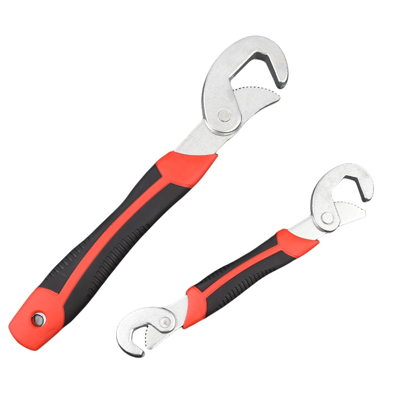 Multifunction Magic Universal Fast Chain Pipe Triangle Wrench