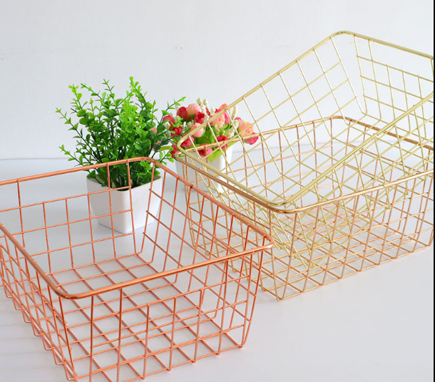 Factory Wholesale Stainless Steel 304 Carbon Steel Metal Iron wire basket Rose Gold Storage Basket For Furniture Items Storage