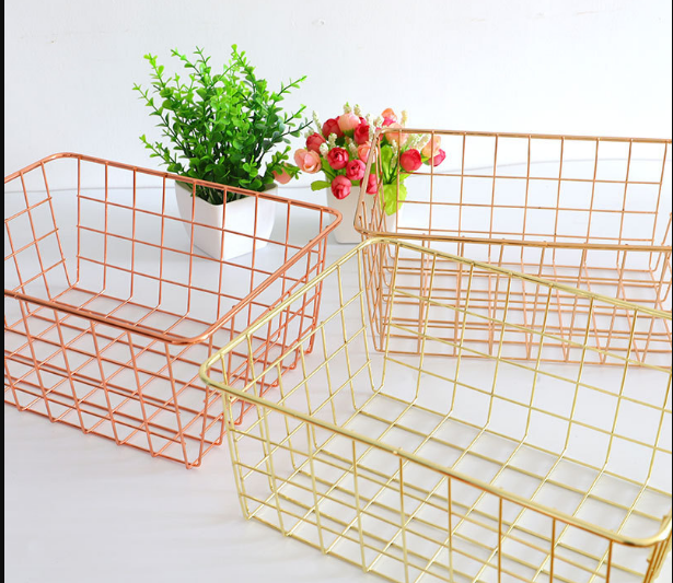 Factory Wholesale Stainless Steel 304 Carbon Steel Metal Iron wire basket Rose Gold Storage Basket For Furniture Items Storage