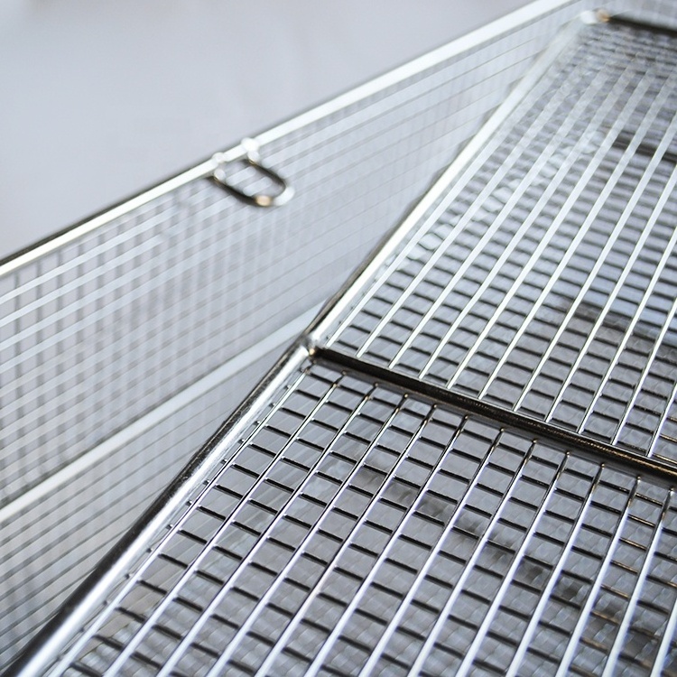 Stainless Steel Instrument Tray and Woven Wire Mesh Baskets Sterilization Tray Disinfection Basket Sterilization Basket