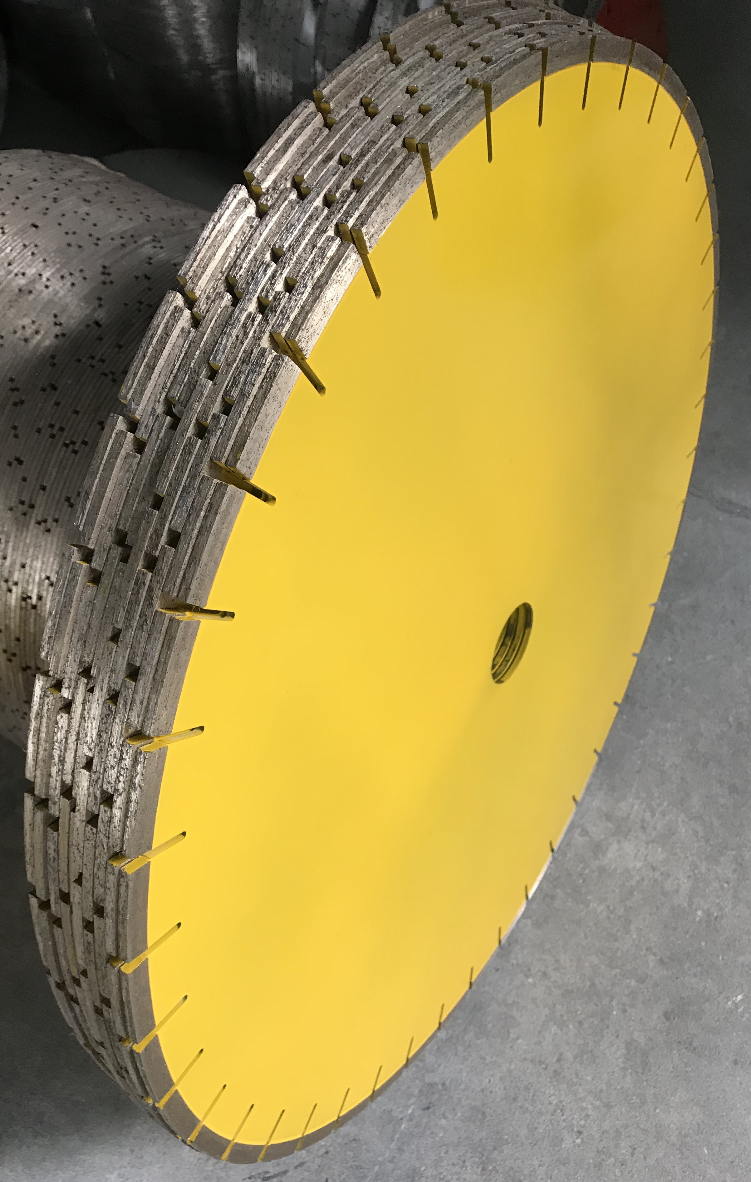 DN350 light yellow small hole marble blade Diamond saw blade Cutting disc Spot supply marble cutting blade