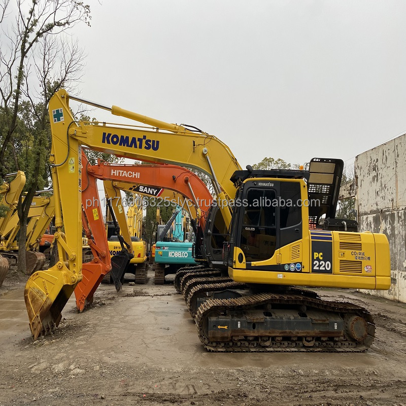 Used Excavator Komatsu PC200-8 Orginal Japan Used Komatsu PC200-8N1 PC220-8 PC240-8MO PC450LC-8 PC400-8 Excavator for sale