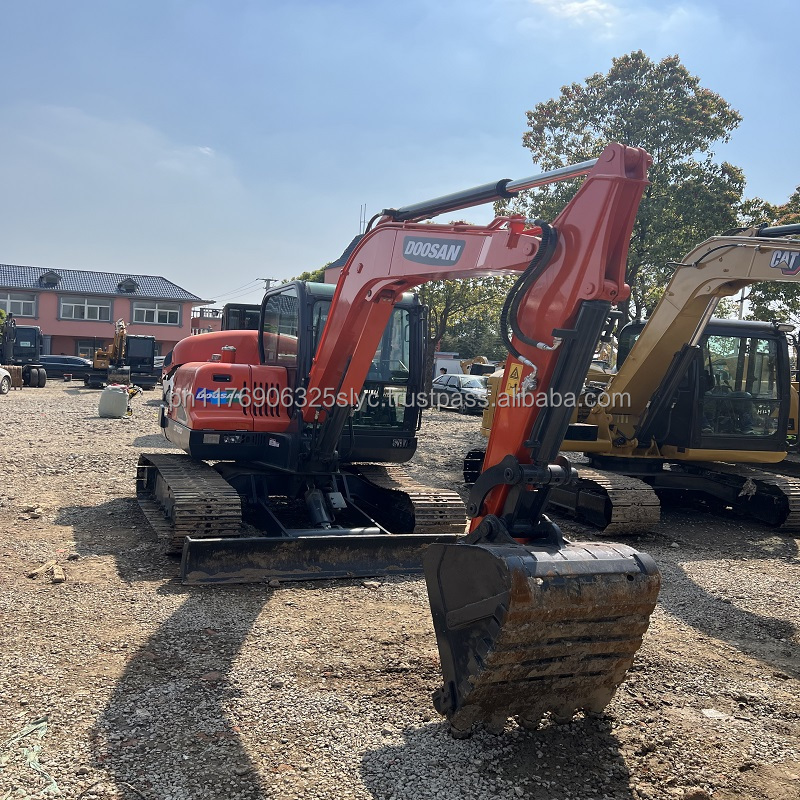 Used doosan dx60 dh60 mini excavator , original doosan dx60-9 dh60 dx55 dx60-7 dx80 dx75 , used Doosan 55 60 75 80 for sale